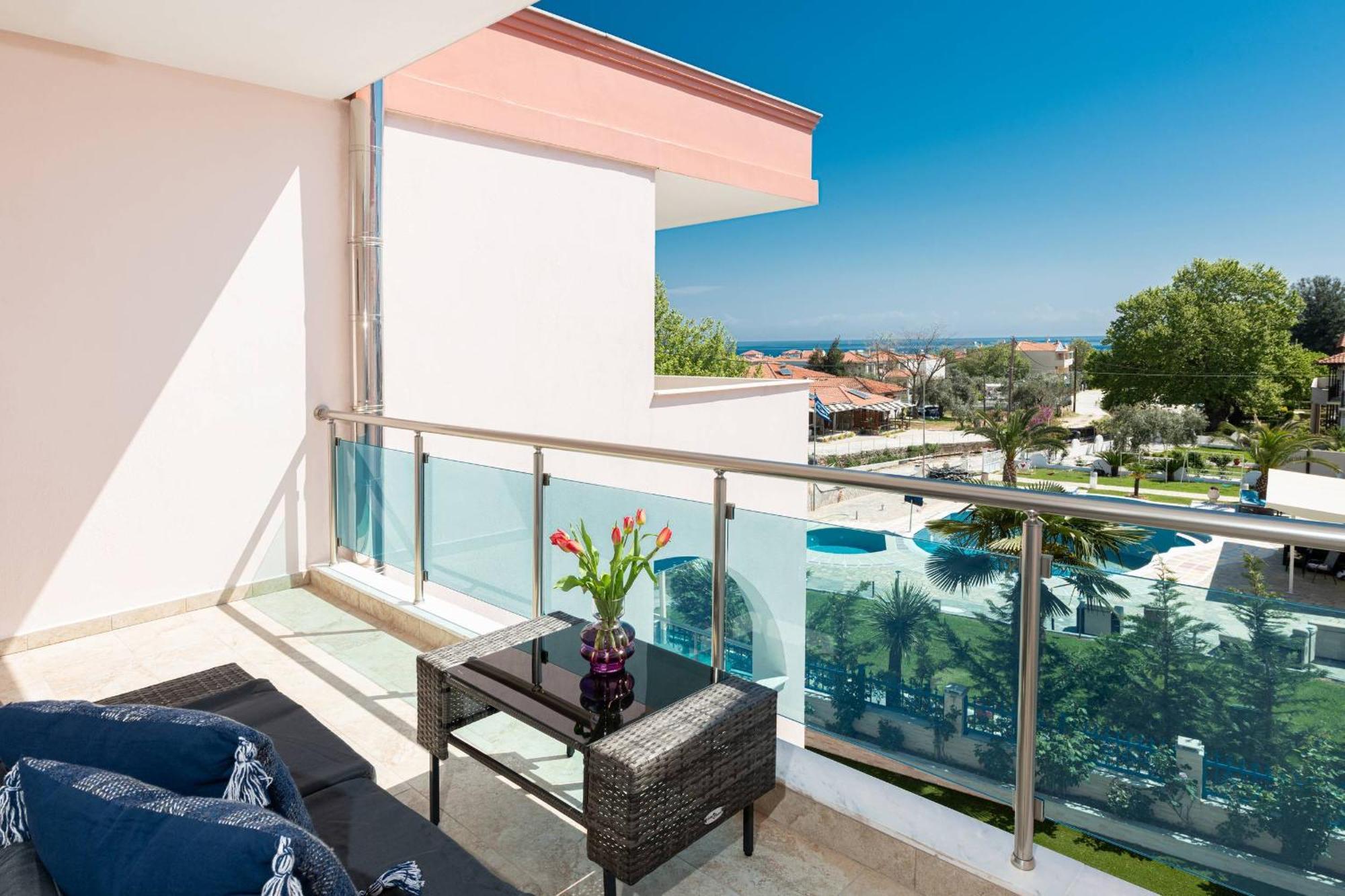 Stratos Deluxe Apartments Skala Potamia  Zimmer foto